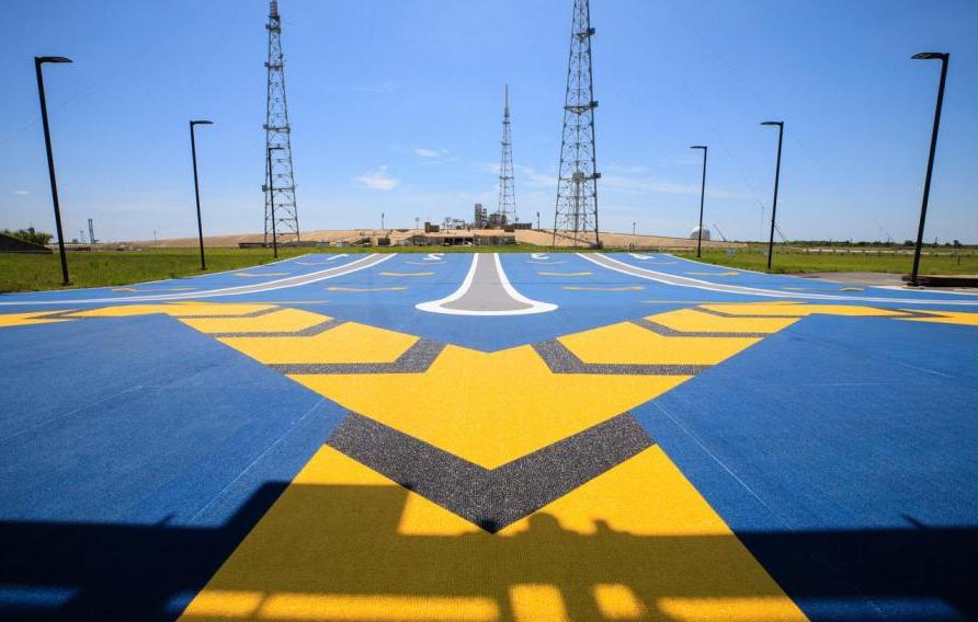 Blue and yellow painted landing strip